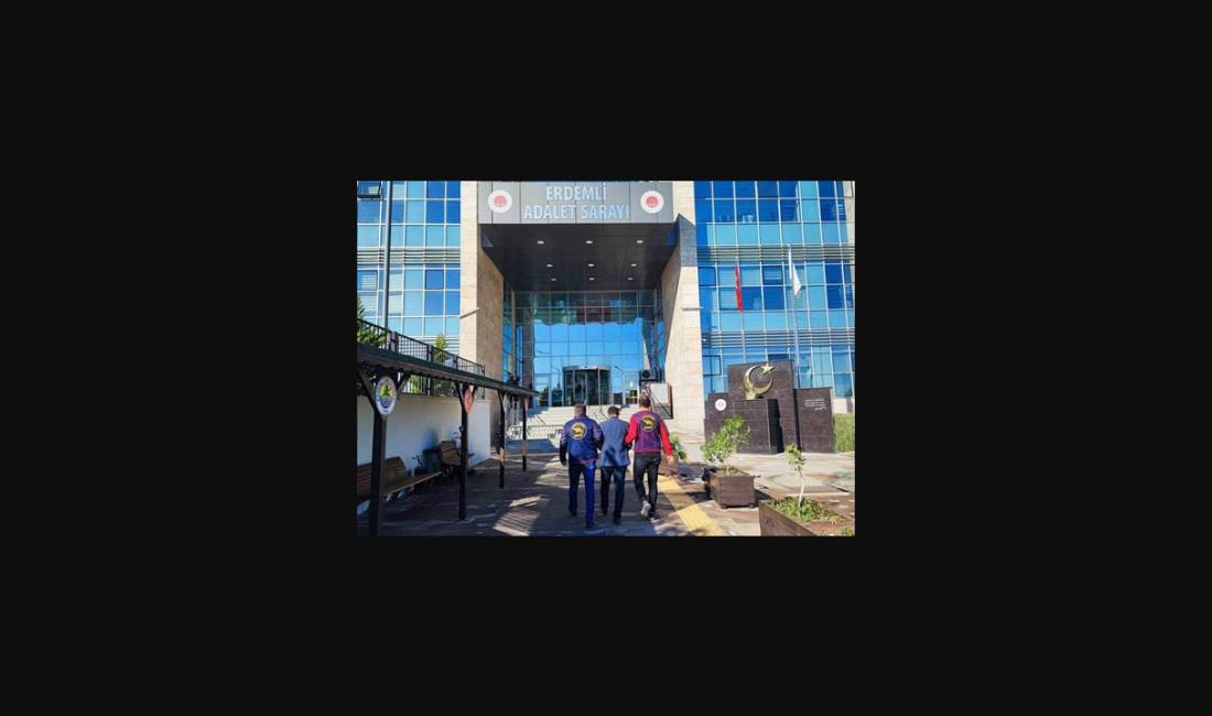 92 Kez Okundu        Mersin İl Jandarma Komutanlığı ekipleri aranan şahıslara yönelik