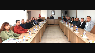 142 Kez Okundu0/200 İlçeye bağlı 88 mahalle muhtarı ile bir