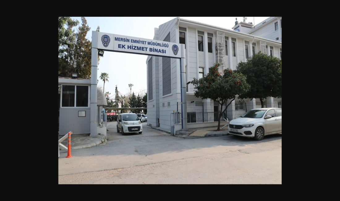 111 Kez Okundu Asayiş Şube Müdürlüğü Dolandırıcılık Büro Amirliği, S.T